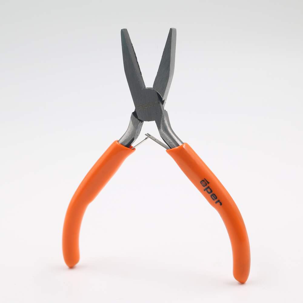 ALICATE BICO 4.1/2 CROMO VANAD CHATO OPER